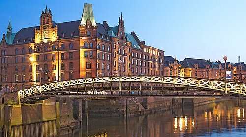 Hamburg: Speicherstadt Abendimpression, www.mediaserver.hamburg.de / Andreas Vallbracht Hamburg: Speicherstadt Abendimpression, www.mediaserver.hamburg.de / Andreas Vallbracht